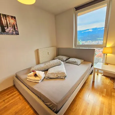 View With 2 Bedrooms Апартаменти Інсбрук