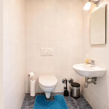 View With 2 Bedrooms