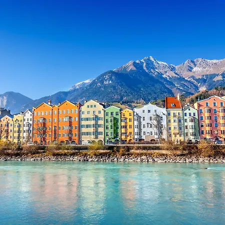 Apartment View With 2 Bedrooms Innsbruck
